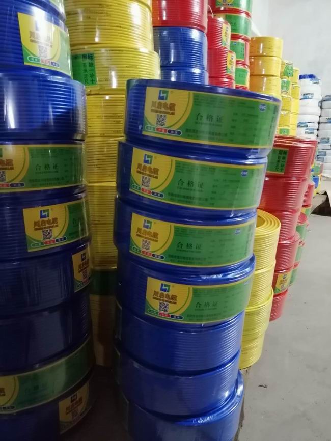 倉(cāng)庫(kù)一角 (5)